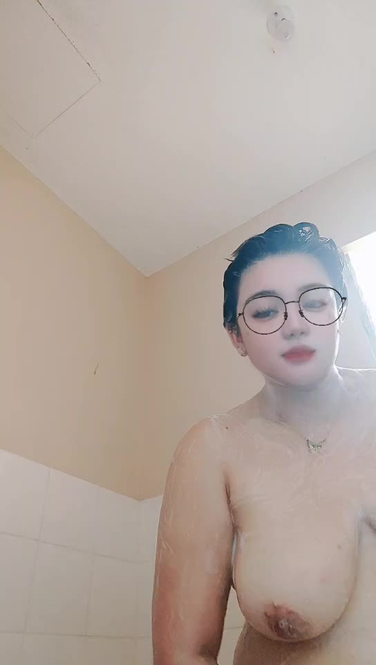 ð“ ð“¾ð“®ð“®ð“·ð“™ð“®ð“· ID: 2004285 Papaya Live telegram bot @DSrecordbot