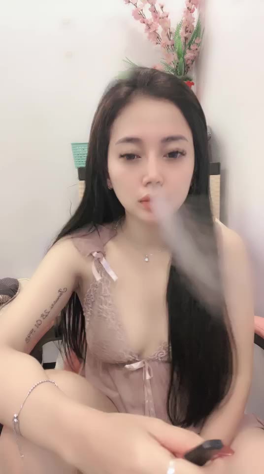á´¬áµžÐ¼ Enjell ID: 3522348 Papaya Live telegram bot @DSrecordbot