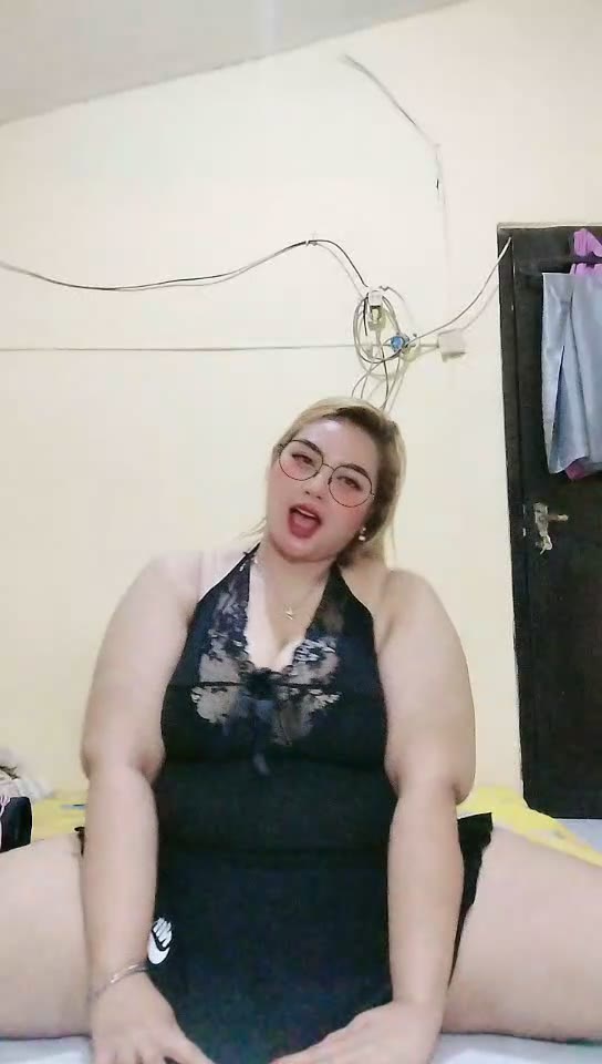 á´®áµË¢ BIG LADDY ID: 4270876 Papaya Live telegram bot @DSrecordbot
