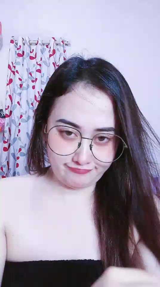 Fanny ID: 4686107 Papaya Live telegram bot @DSrecordbot