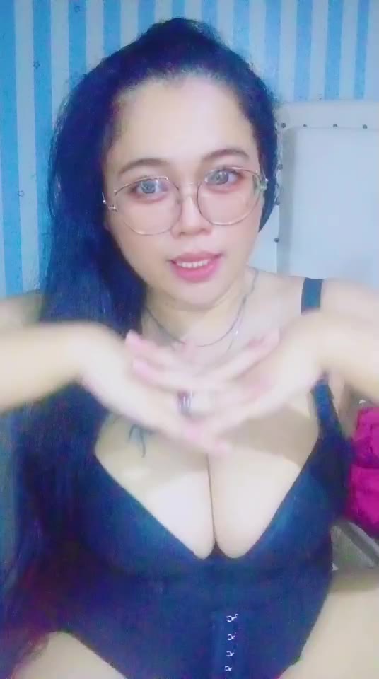 XJLᴇᴠɪᴏꜱᴀᴀ ID 1299928 Papaya Live telegram bot @DSrecordbot